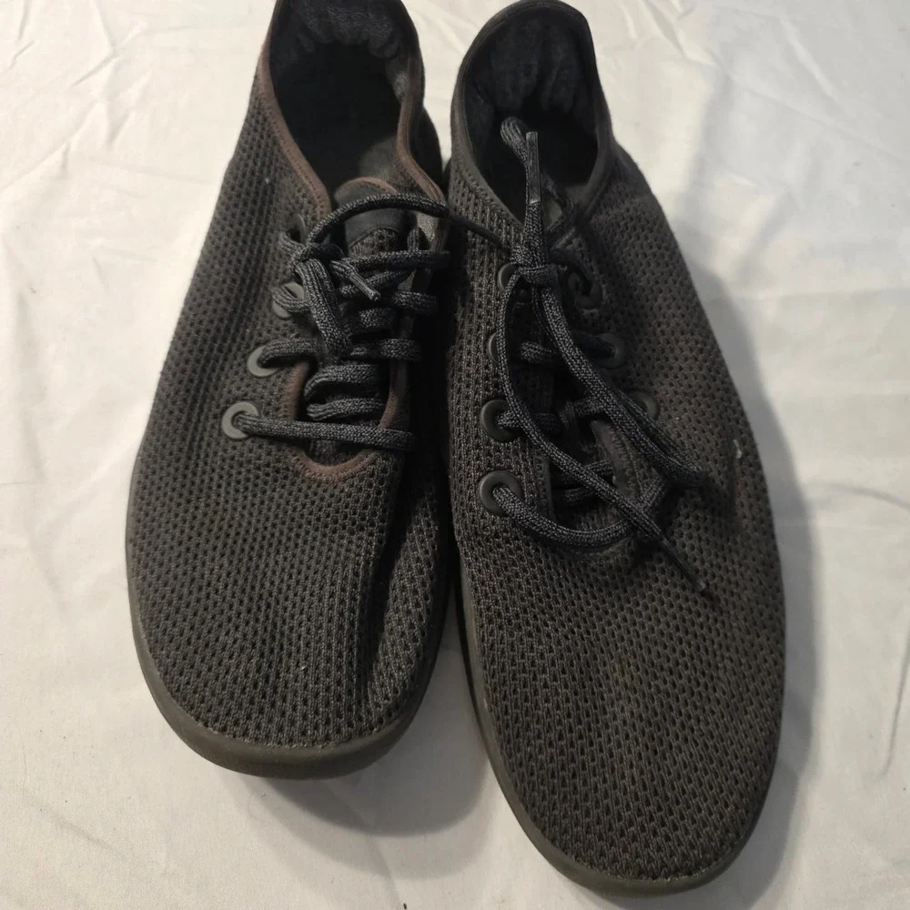 Allbirds Tree Runners Sneakers Mens 11 Black Charcoal Knit Mesh Lightweight